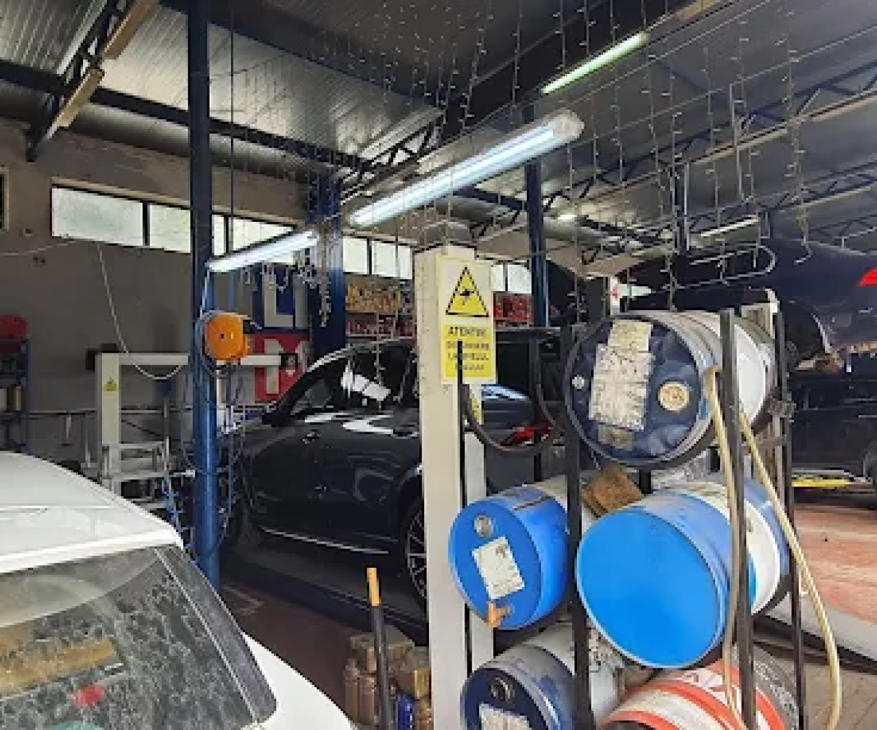 Autoservice Amid-Auto + Automarket 3