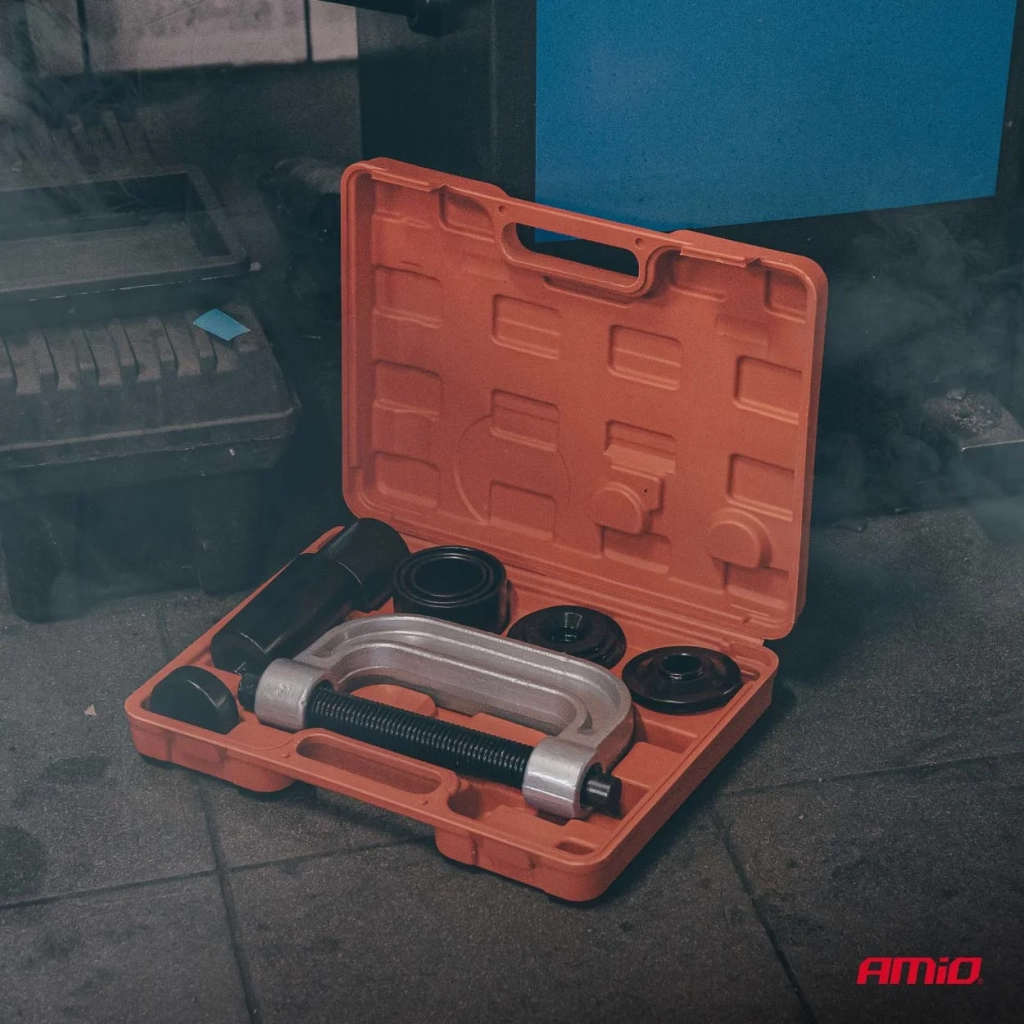 04766 Presă pentru articulații sferice (Ball Joint Press Kit), set 10 piese